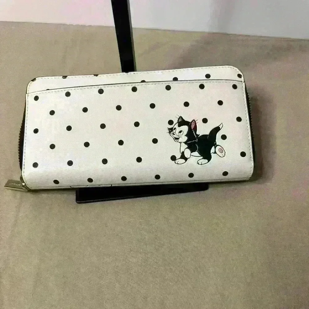 Disney—Kate Spade NY Minnie Mouse Continental Wallet. Polka Dots. NWT